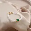 Pulsera Geométrica de Metal con Joya de Diamante y Joyería de Mano de Perlas