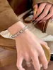 Pulsera Redonda de Perlas Shijia de Lujo Ligero Estilo Francés con Hebilla Doble H Full Diamante para Mujer, Elegante Temperamento de Nicho, Versátil y Sensación de Alta Gama