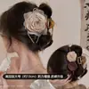 Presilha de cabelo oversized coreana, uma presilha de tubarão sofisticada e requintada com design de bolinhas, um acessório de cabelo fofo para meninas