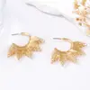 Pendientes de aleación con diseño de hoja hueca, moda minimalista transfronteriza, lujo ligero, nicho, versátiles para el uso diario, pendientes para mujer