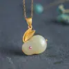 Set Conejo de Jade Este Año Colgante Anillo Año del Conejo Oro Incrustado Conejo de Jade Pendientes de Conejo Lindos Colgante