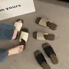 Pantuflas de verano para mujer para exteriores 2024 nuevo estilo de hada francesa sandalias planas suaves de playa para el mar