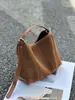 Bolso de Hombro Versátil de Piel de Vaca Mate para Otoño e Invierno, Bolso de Axila de Diseño de Nicho de Lujo Ligero, Bolso Cruzado Retro para el Trabajo