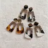 Brincos de Tarraxa com Pingente Quadrado de Resina Agulha de Prata Estilo Artístico Retrô Vintage Brincos de Moda Luxo Leve Sensação de Alto Padrão Acessórios Individuais de Brincos