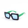 Nuevas Gafas de Sol para Niños Caja de Moda Gafas de Sol Anti-UV Montura Personalizada a Juego de Color Lente Espejo Sombreado de Moda