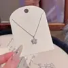 Colar Estrela Cintilante, Design de Nicho de Luxo Leve, Corrente de Clavícula Exquisita e Versátil com Toque de Alto Padrão, Colar para o Dia a Dia