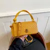 Bolsa Pequena Casual Transfronteiriça para Mulheres 2026 Outono Novo Estilo Simples de Alto Valor Bolsa Quadrada Pequena Bolsa Transversal Estilosa