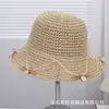 Chapéu de Palha Crochê Artesanal Fresco e Simples Estilo Japonês para Mulheres, Novo Modelo de Verão com Enfeites de Conchas, Chapéu Balde Dobrável Protetor Solar de Praia