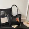 Design de Nicho, Grande Capacidade, Textura de Alta Qualidade, Bolsa de Ombro Único, Fresca e Simples, Bolsa de Mão Estilosa, Bolsa Tote Personalizada da Moda