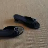 Sandalias coreanas estilo 2026, elegantes y sencillas, con punta redonda y correa de hebilla para mujer, adecuadas para uso exterior y para ir al trabajo, con tacón grueso y diseño de punta abierta