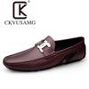 Ckvusamg Marca da Moda Couro Genuíno de Primeira Camada Sapatos Boné Masculino A1 Superfície Macia Fundo Macio Fivela Brilhante Sapatos Casuais de Couro Masculino
