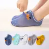 Nuevos calcetines de malla para niños de verano, calcetines de barco de algodón peinado, calcetines lindos para bebé, calcetines de barco para bebé, calcetines de piso, venta al por mayor