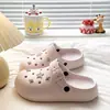 Tamancos Birkenstock de EVA Verão Novo Estilo Divertido Fashionável Outdoor Casuais Duráveis com Sola Grossa Bico Fechado Chinelos para Mulheres