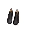 Botas de tornozelo de sola reta, botas femininas de algodão versáteis e leves, botas de neve para mulheres, novo estilo de inverno 2026, forradas com fleece para aquecimento, design de calçar, atacado