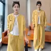 [Conjunto de duas peças] Conjunto esportivo casual feminino, nova coleção primavera/outono 2026, jaqueta de botões de caimento solto e calça de perna larga
