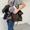 Bolso Grande de Piel Suave con Sensación Holgada para Mujer 2026 Nuevo Otoño/Invierno Bolso de Hombro Retro para el Viaje Diario Bolso Tote