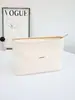 2026 Nova Bolsa de Maquiagem Vertical com Espiga de Trigo Grande Capacidade Bolsa de Armazenamento para Cosméticos Bolsa Portátil de Mão para Sair Necessaire