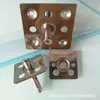 Pieza de colgado en seco para azulejo cerámico Pieza de colgado de acero inoxidable Pieza de colgado para pared de fondo Pared sin clavos AK Pizarra anti-caída Pieza de colgado en seco