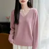Ropa de Primera Línea Otoño e Invierno Lista para Usar Top Básico Sin Costuras de Cuello en V para Mujer Suelto Estilo Coreano Suéter Adelgazante Tejido de Punto con Temperamento Venta al por Mayor