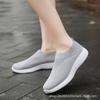 2026 Venta al por mayor transfronteriza Zapatos de madre Zapatos tipo calcetín de punto volador Tenis casuales para mujer Suela MD Zapatos para ancianos Dropshipping 1926