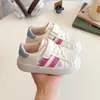 Zapatos de lona con puntera de concha para niños zapatos de bebé moda para niños zapatos casuales versátiles zapatos deportivos para estudiantes zapatos para niñas pequeñas zapatillas