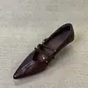 Zapatos de Salón Individuales Retro Franceses de Punta Fina con Tacón Grueso de Corte Bajo para Mujer 2026 Nuevos Versátiles para el Trabajo con Correa Única Mary Jane de Tacón Alto