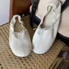 Zapatos planos cómodos de ballet para mujer, versátiles, nuevos, de nicho 2026, con suela blanda y detalle de lazo