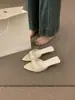 Pantuflas de punta abiertas con lentejuelas estilo francés para mujer, calzado de verano para exteriores, nuevas sandalias de tacón kitten modelo 2025