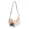 Bolsa casual versátil estilo dumpling, bolsa feminina fashion, nova bolsa pequena de ombro e transversal texturizada de nicho para o dia a dia primavera-verão 2026