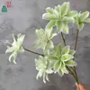 Lirio Artificial de 3 Cabezas Lirio Narciso Suministros Florales para Bodas Decoración de Banquetes de Hotel Arreglo para Habitación de Boda Fiesta