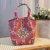251 Modelos de Bolsas Quadradas Pequenas Populares Transfronteiriças, Bolsas de Lanche de Tricô Portáteis de Grande Capacidade para o Trabalho, Deslocamento e Sacolas de Presente