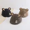 Chapéu Infantil Estilo Coreano Primavera e Outono Xadrez Urso Boina para Meninos e Meninas Urso Fofo Casual Versátil