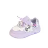 Zapatos para niña, nuevo modelo otoño 2026, zapatillas de cuero con dibujos para niños, zapatillas blancas de suela suave de princesa, estilo popular
