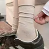 Meias brancas para mulheres, meias de cano médio para primavera e outono, combinadas com sapatos Birkenstock, meias de algodão sem costura pós-parto para primavera, meias de bolha com borda dobrada para verão