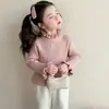 2026 Nuevo Estilo Coreano Suéter de Punto con Bordado de Lazo de Cuello Alto para Niñas Otoño Invierno Nueva Ropa Elegante para Niños de Moda