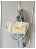2026 Nuevo Bolso Cruzado de Hombro para Mujer de Tela de Nylon Ligero Bolso Tote Casual de Gran Capacidad Bolso de Mano de Moda Callejera