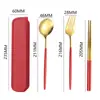 Portugal Acero Inoxidable Vajilla Portátil Cuchara Tenedor Palillos Juego de Tres Piezas Rojo de Internet Alto Valor de Color Set para Estudiantes al Aire Libre