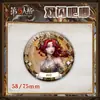 Insignia de Doble Flash Periférico de la Quinta Personalidad 58mm Comerciante Antiguo Undertaker Perfumista Niña Hojalata
