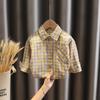 Roupa Infantil para Meninos, Camisa de Manga Longa com Gola, Nova Camisa Xadrez Estilosa para Crianças Pequenas Primavera e Outono 2026, Roupa de Fora Tendência