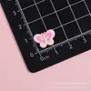 Pajarita Colorida Mini Tamaño Pequeño Clip para Uñas Imán para Nevera Pegamento en Crema Accesorios DIY Parches para Ropa Mayoreo