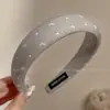 Faixa de cabelo de rede estilo coreano com copa alta para mulheres, elegante e moderna, adequada para usar na rua ou para lavar o rosto, com presilha de dentes