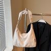 Bolsa de lona de cor sólida simples, grande capacidade, feminina, 2025, nova, moderna, retrô, texturizada, para viagem, bolsa transversal de ombro