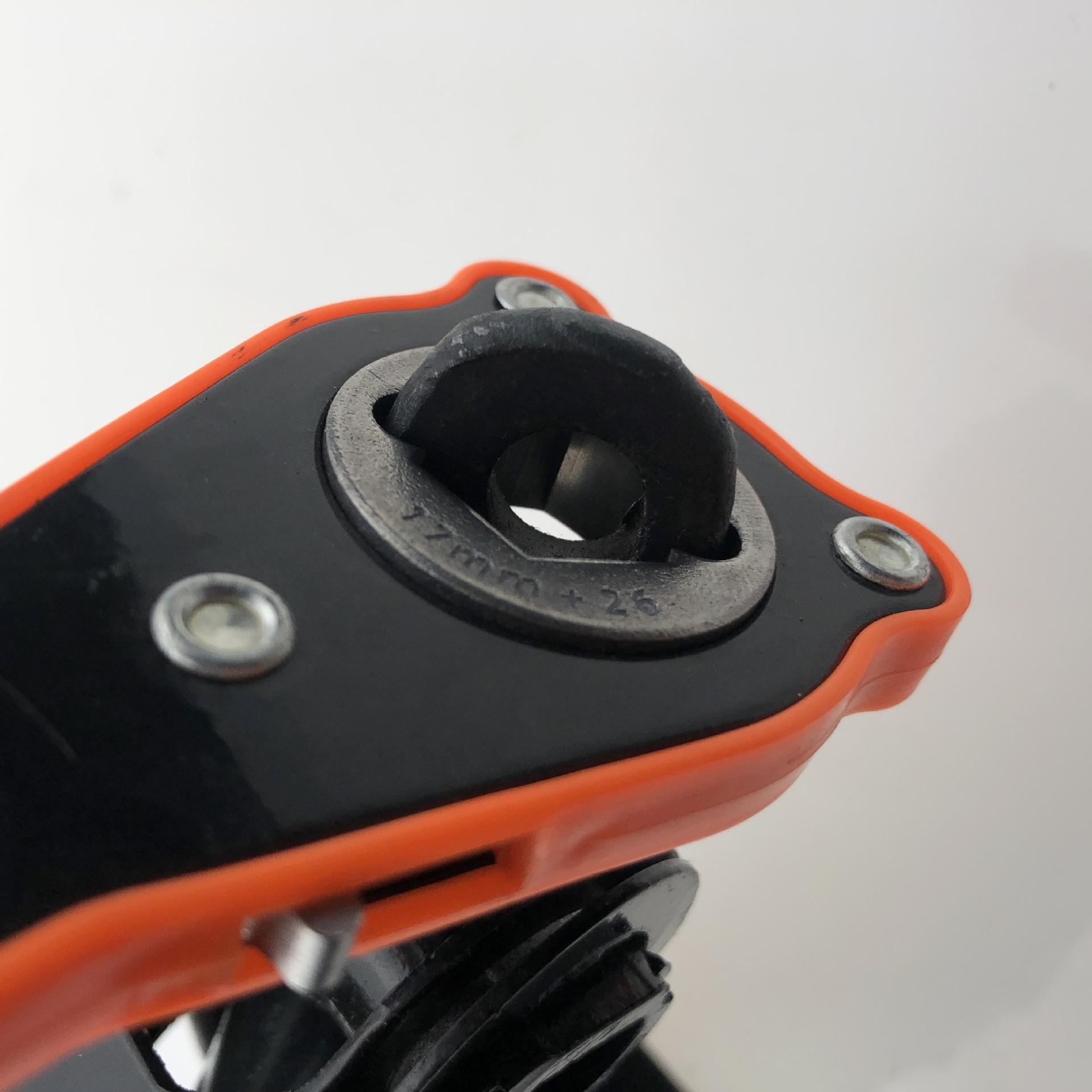 FBA80A4F52B6A4B44D99386DCAA440