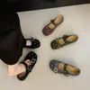Primeiro Encontro Temporada 2026 Outono Estilo Coreano Retro Bolinhas Sapato Mary Jane Feminino Lã Fivela Única Solado Macio Fundo Plano Ballet Lã