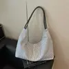 Bolsa Tote de Nylon Grande Capacidade Estilo Casual para Mulheres 2026 Nova Versátil para o Dia a Dia Bolsa de Ombro Único Bolsa de Mão Nicho Fashion