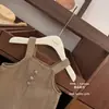 26 Nuevo Conjunto Adorable Divertido Súper Lindo para Niñas: Gorro de Rayas Puntiagudo, Top, Peto de Pana, Pantalones de Pierna Ancha