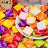 Caramelo suizo entrega de una pieza fábrica puesto de caramelos para boda a granel caramelo suave estudiante de primaria caramelo de leche snack celebridad de internet