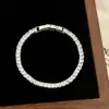 Pulsera Sencilla, Elegante y de Alta Gama con Circonitas, Versátil para el Uso Diario, Presentando una Colección de Pulseras de Circonitas de Nicho, Lujo Ligero y Alta Gama
