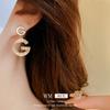 Brincos de letra com zircônia Agulha de Prata design retrô francês leve luxo alta qualidade brincos fábrica atacado personalizado Feminino