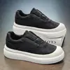 Sapatos Masculinos Slip-on Preguiçosos Esportivos Casuais Board Shoes Outono 2026 Novos Couro Tendência Aumento de Altura Estudante